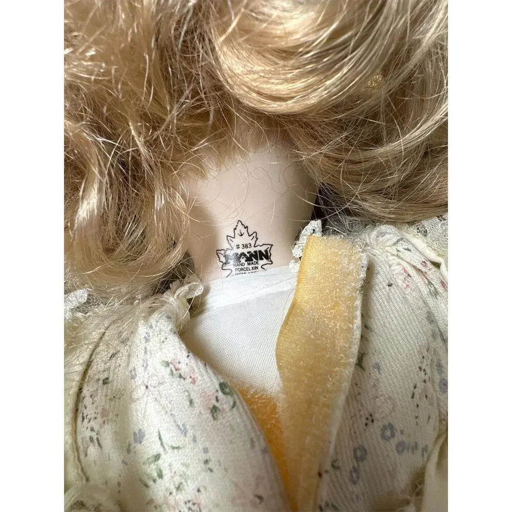 N/A vintage collectible